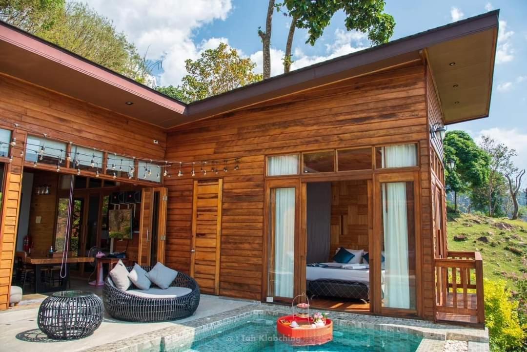 เขาทองพูลวิลล่ากระบี่ Khaotong Pool Villa Krabi Ban Nai Sa Екстериор снимка